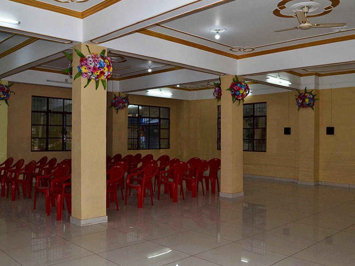 Oyo 37525 Hotel Mall Palace Pithorāgarh Esterno foto
