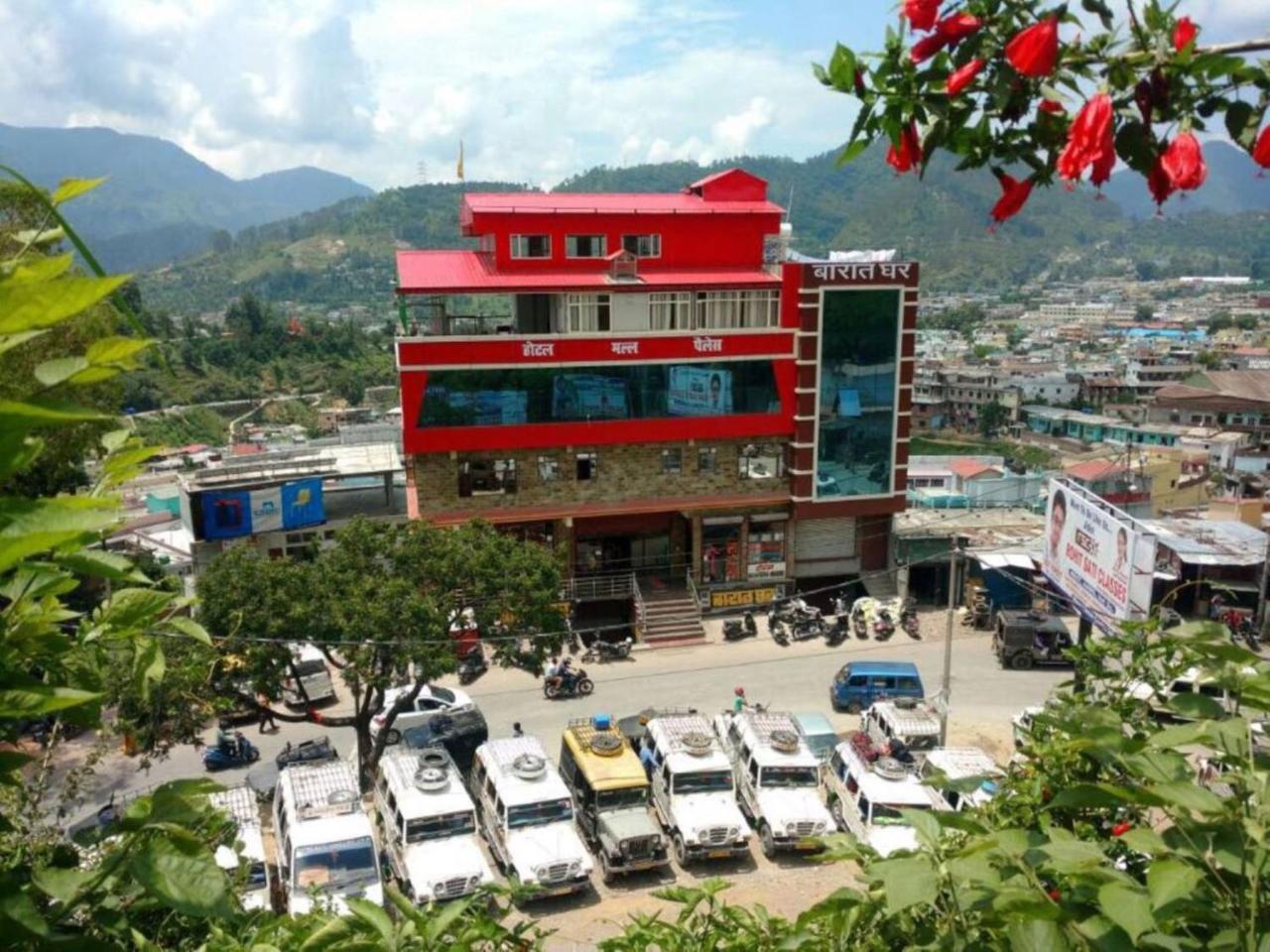 Oyo 37525 Hotel Mall Palace Pithorāgarh Esterno foto