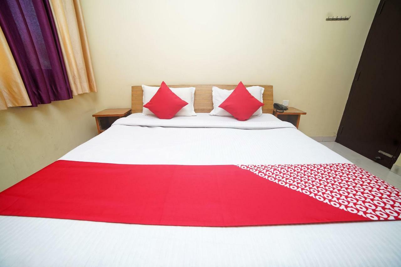Oyo 37525 Hotel Mall Palace Pithorāgarh Esterno foto
